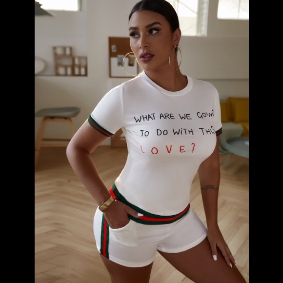 What are we gonna do with all this LOVE ❤️ ? Short sleeve shirt & shorts set! - Picture 4 of 6